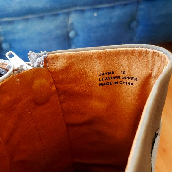 KDNY Grey Leather Boots - Picture 3 of 4